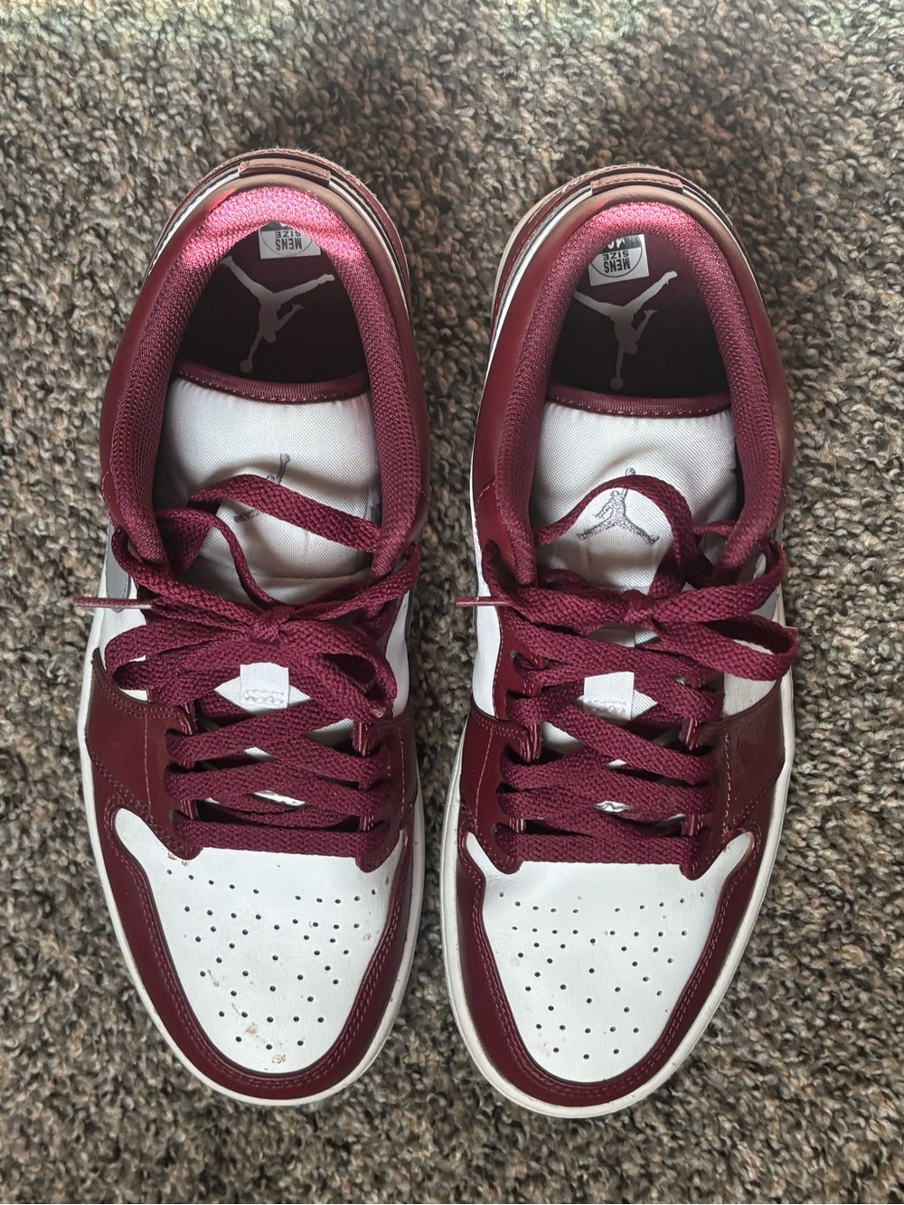 Jordan Low-Top Sneakers - White & Maroon